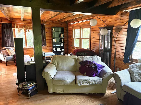 A Log Home on 28 Acres of Trails in Acworth