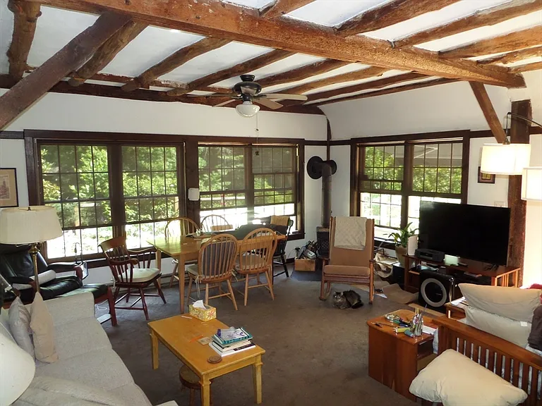 A 1780 Antique Cape on 32 Acres