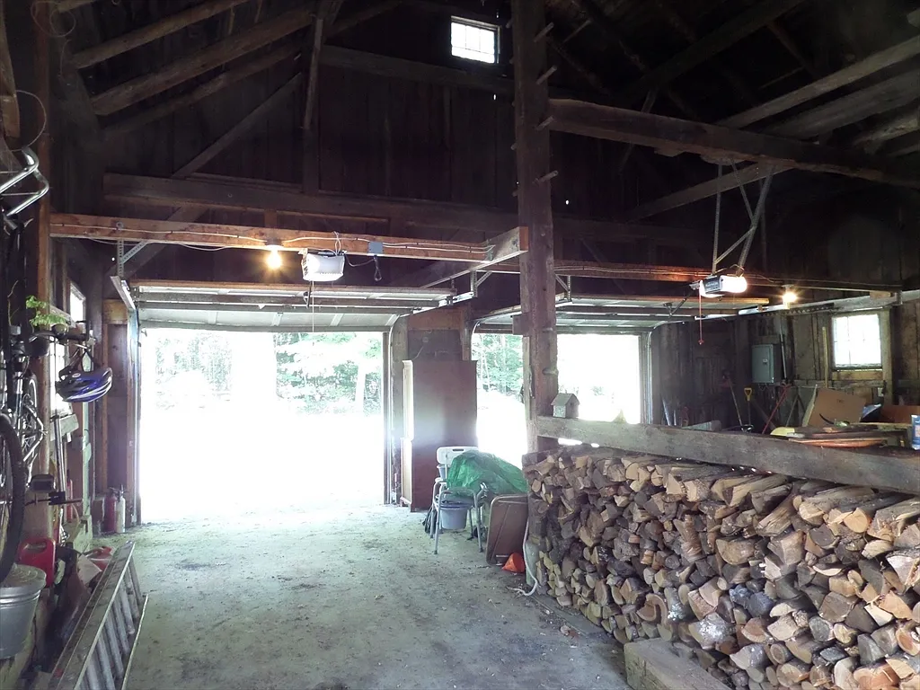A 1780 Antique Cape on 32 Acres