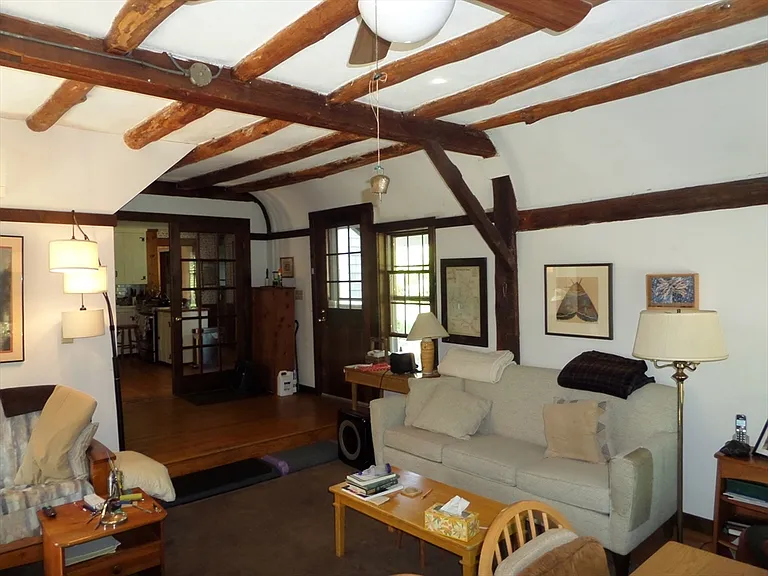 A 1780 Antique Cape on 32 Acres