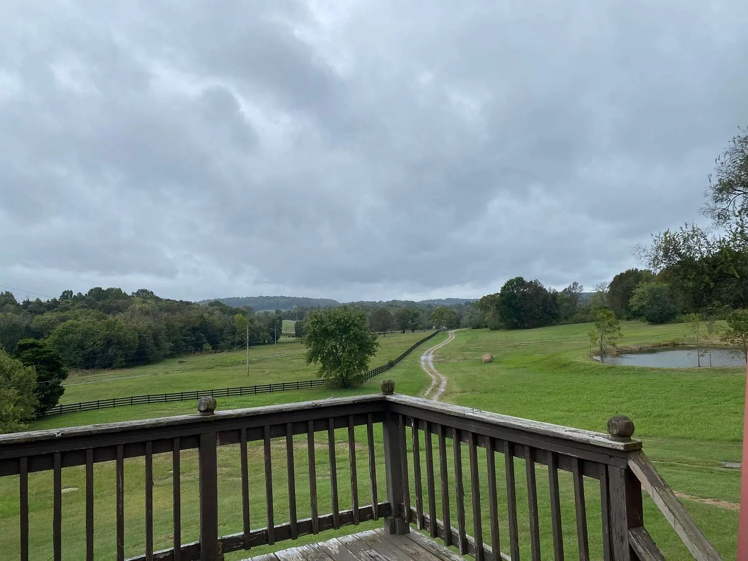 360-Degree Ridge Views, and Not a Neighbor in Sight