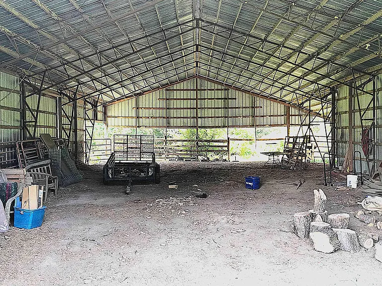 Board Camp Creek Frontage and Livestock Infrastructure on 8 Ouachita Acres Near Mena