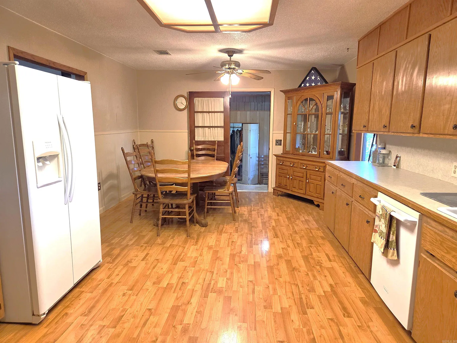 Board Camp Creek Frontage and Livestock Infrastructure on 8 Ouachita Acres Near Mena