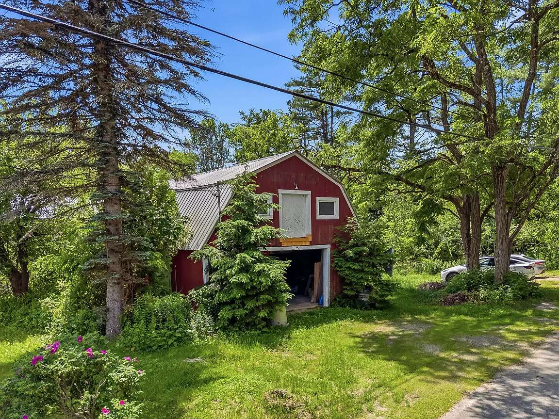 A Three-Story, 15,120-Square-Foot Barn on 3 Acres in Porter