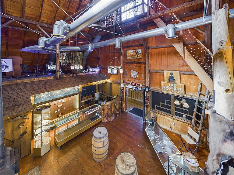Historic Red Barn with Living Quarters on 6.39 Acres in Douglas City