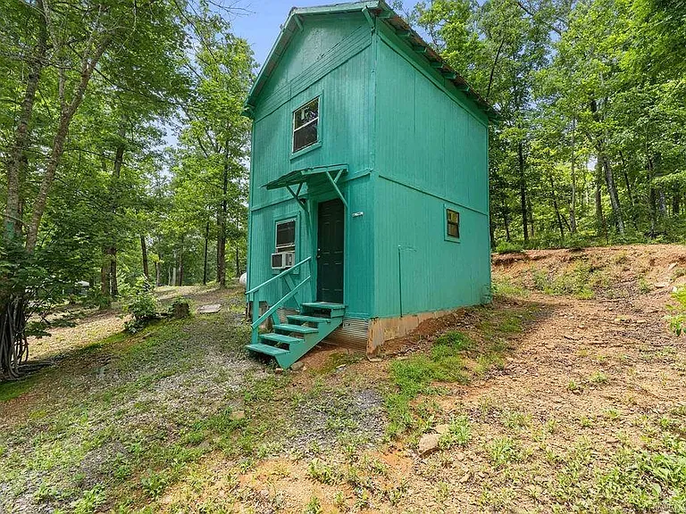 Year-Round Creek and Two-Story Guest Cabin on 11.8 Van Buren County Acres