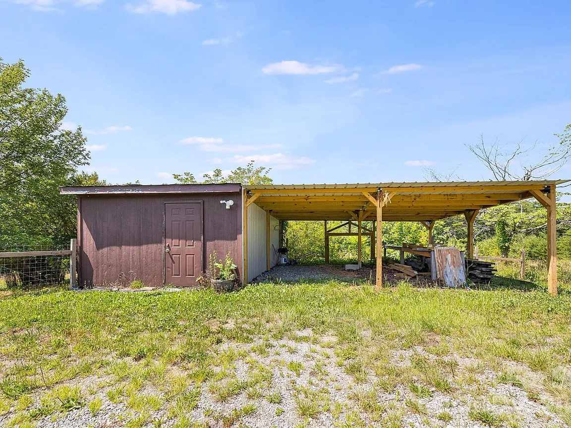 17 Unrestricted Acres With Mountain Views Near Lake Lure