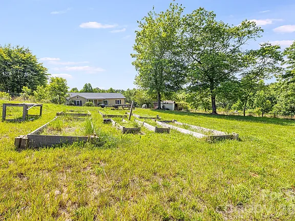 17 Unrestricted Acres With Mountain Views Near Lake Lure