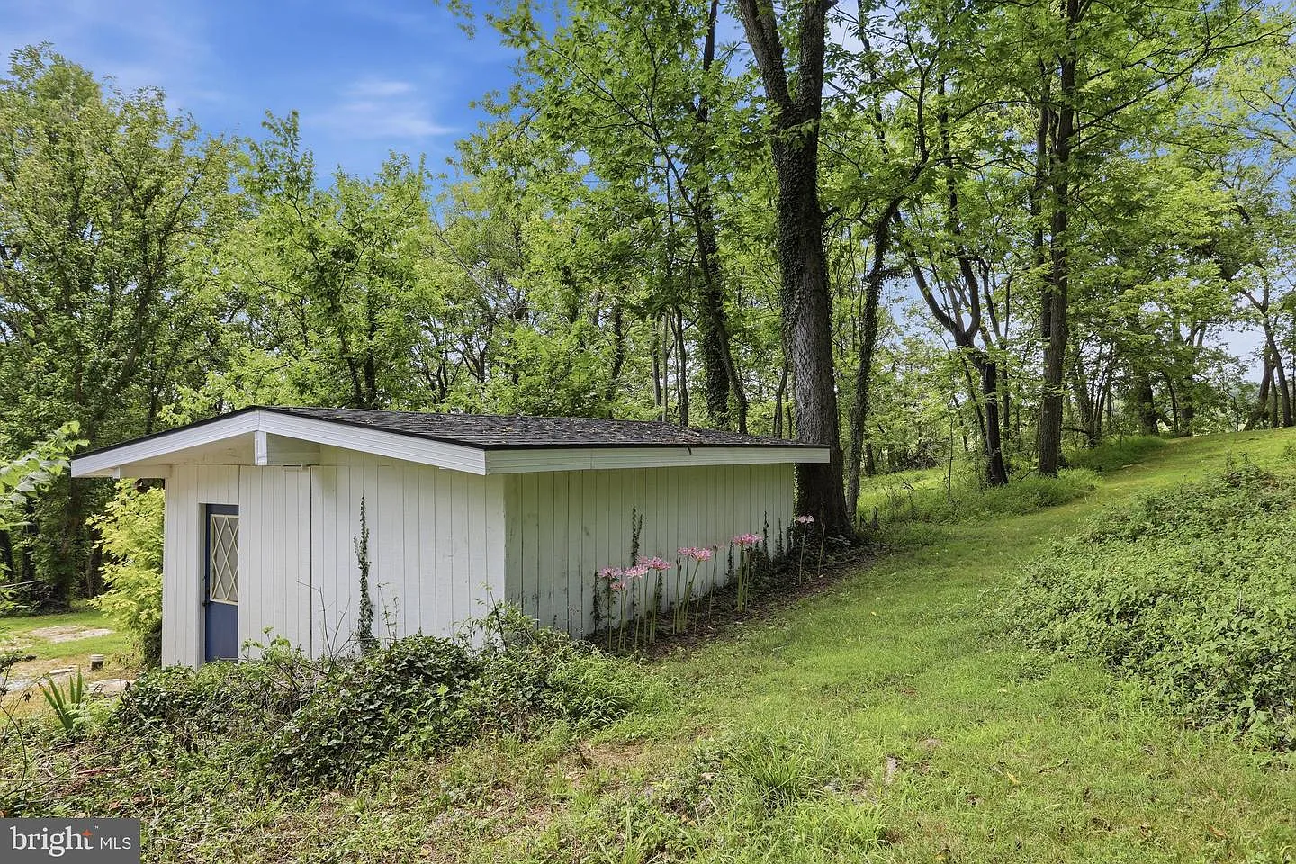 An Eleven-Stall Stable Steps From the C&O Canal Towpath