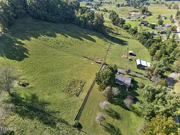 23 Acres of Rotational Grazing Pasture in Meadowview
