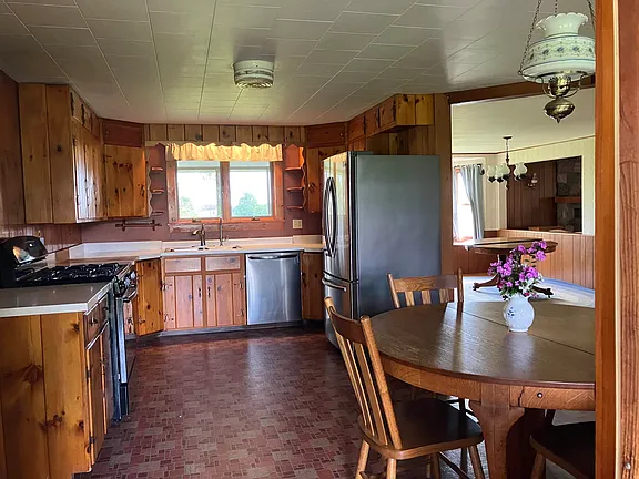 A Horse Barn With a Heated Workshop on 86 Acres in Canton