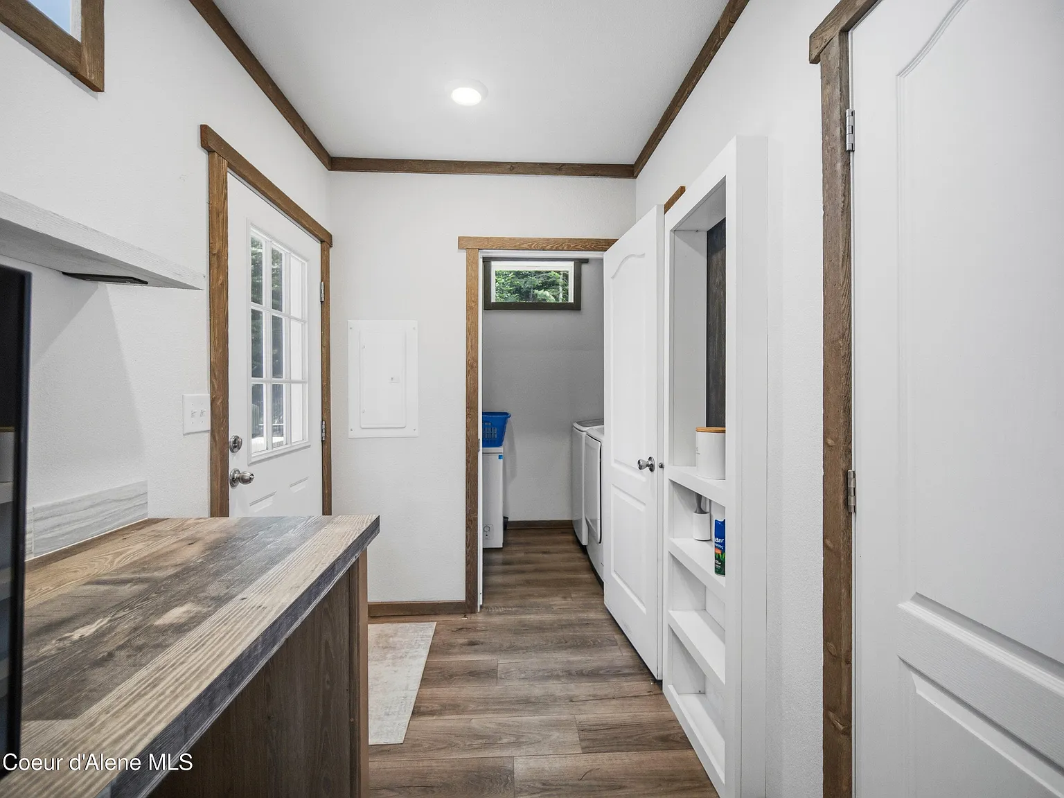 2020-Built Waterfront Retreat with 160 Feet of Private Kelso Lake Frontage, 5.5 Acres, and a 30x40 Shop Near Farragut State Park