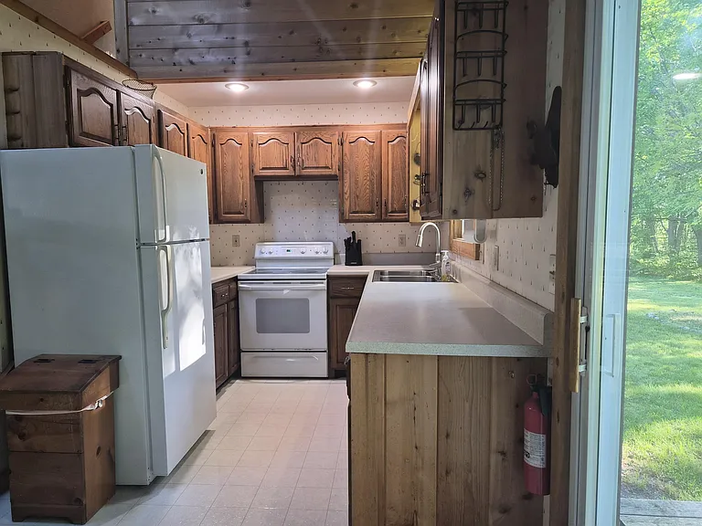 A Salt-Box Cabin on Kolka Creek in Crawford County
