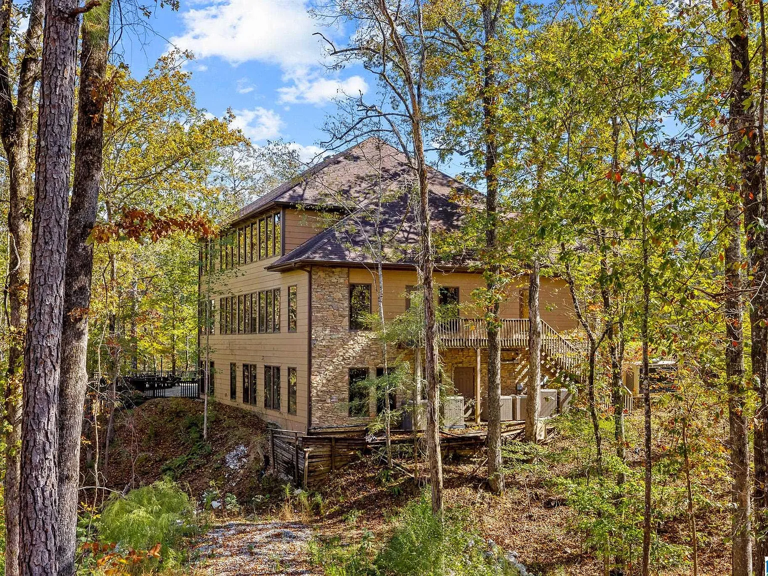 A Lakeside Estate on 9 Acres, Ready to Reimagine From the Studs Up