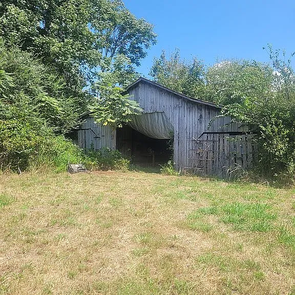 A Large Barn on Five Country Acres, Ready to Reimagine