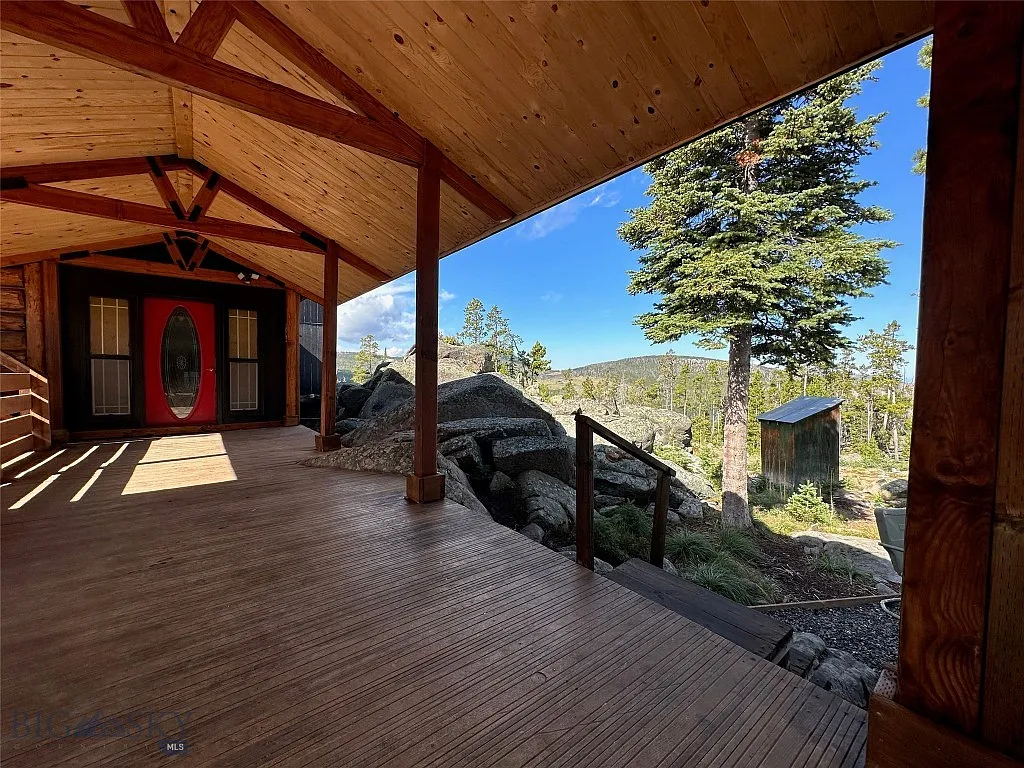 A Hand-Built Log Cabin, 31 Acres Past Where the Plow Stops