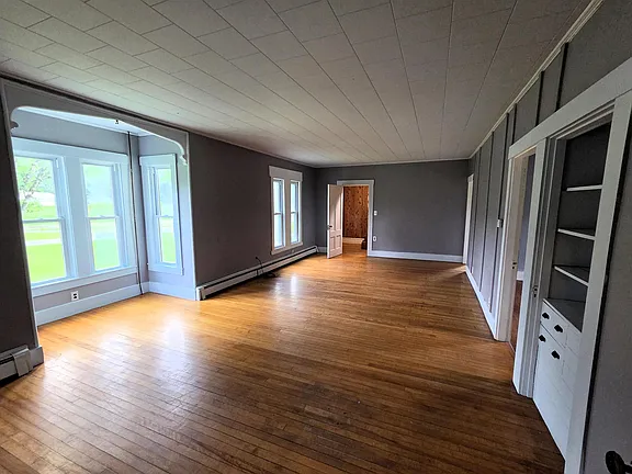 MapleCrest Farm on 48 Acres in Cabot, Ready to Reimagine