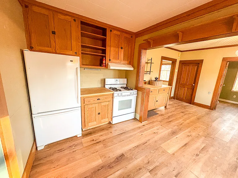 Historic 1935 Farmstead on 18.8 Acres in the Ozarks