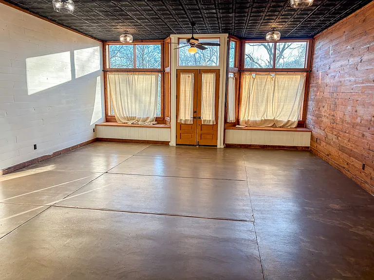 Historic 1935 Farmstead on 18.8 Acres in the Ozarks