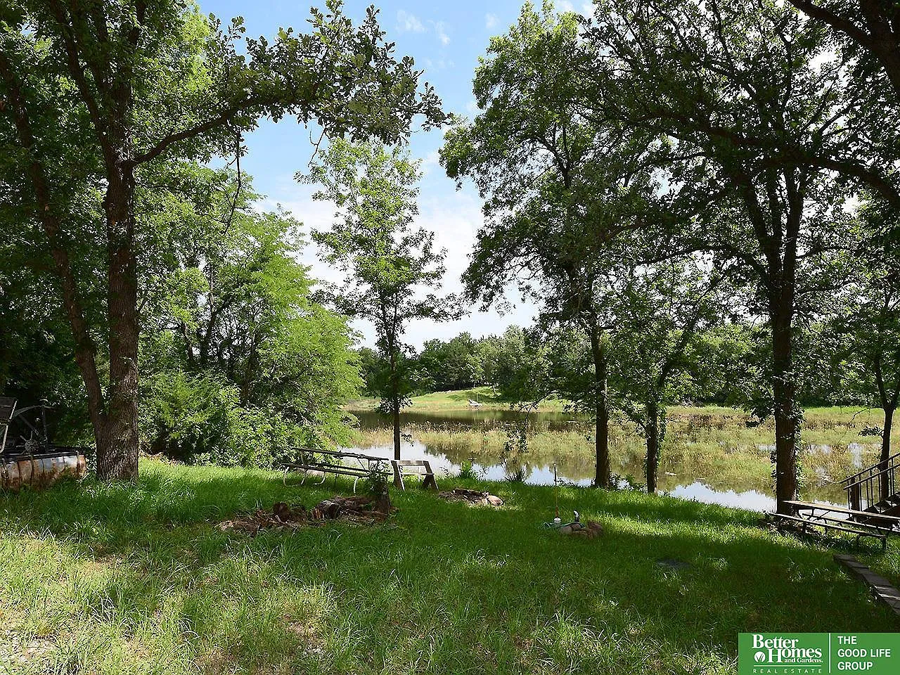 A Fully Furnished Cabin on 10 Private Wooded Acres in Gage County