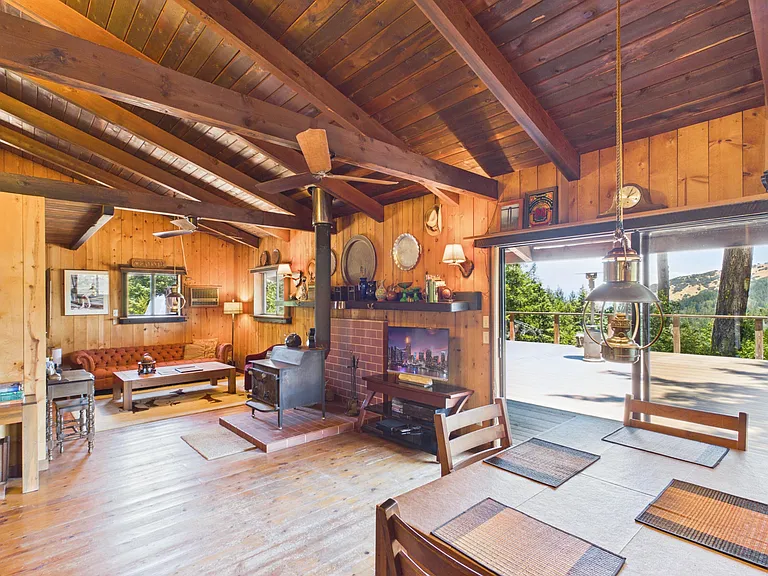 A Turnkey Off-Grid Homestead on 160 Acres