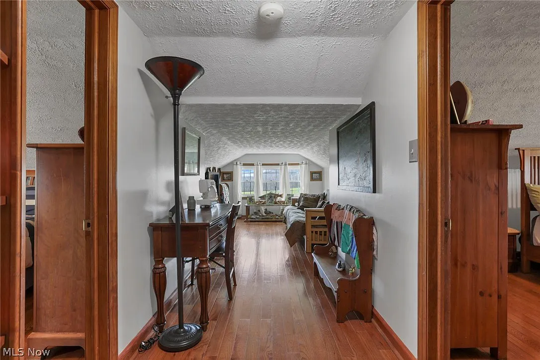 Farmhouse with Bank Barn on 91 Acres of Tillable Fields and Hunting Woods in Perry County