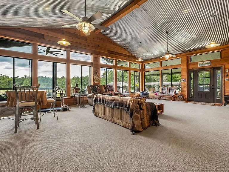 A Three-Stall Horse Barn and Pole Barn on 10 Acres in Havana