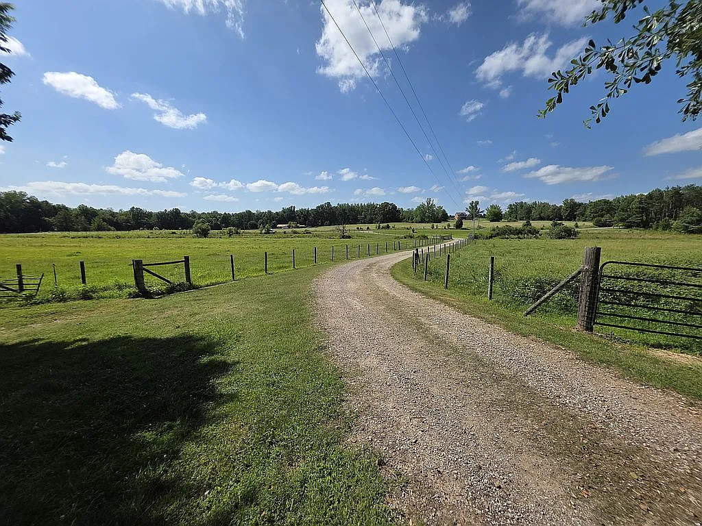 A 65-Acre Working Farm With Its Own U-Pick Blueberry Patch in McNairy County