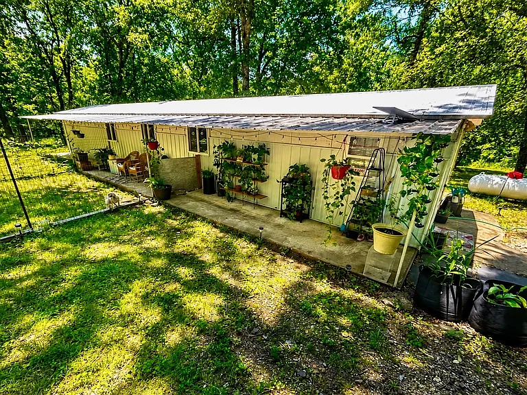 Two Homes on 7.5 Acres, Minutes from Sardis Lake