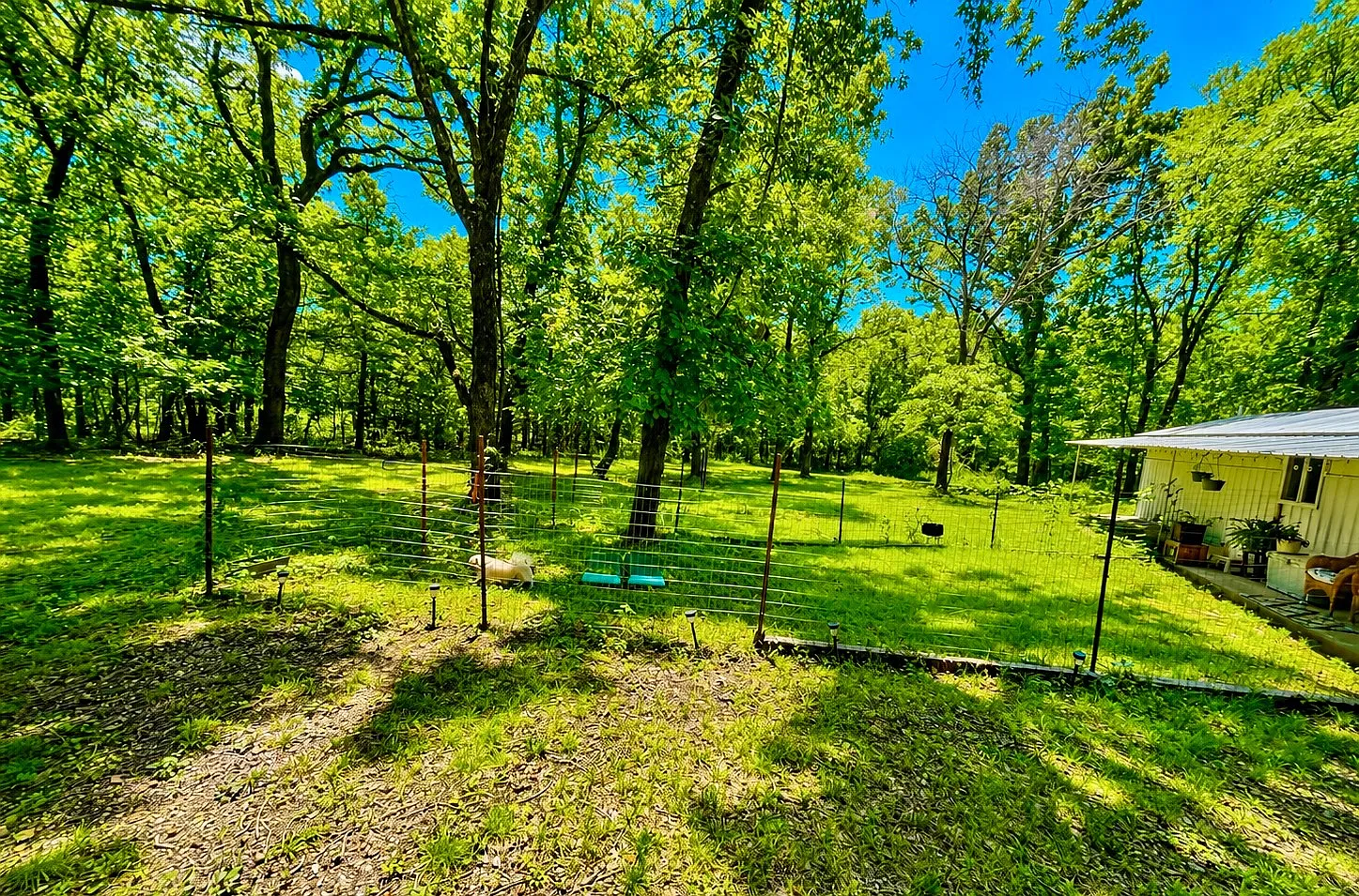 Two Homes on 7.5 Acres, Minutes from Sardis Lake