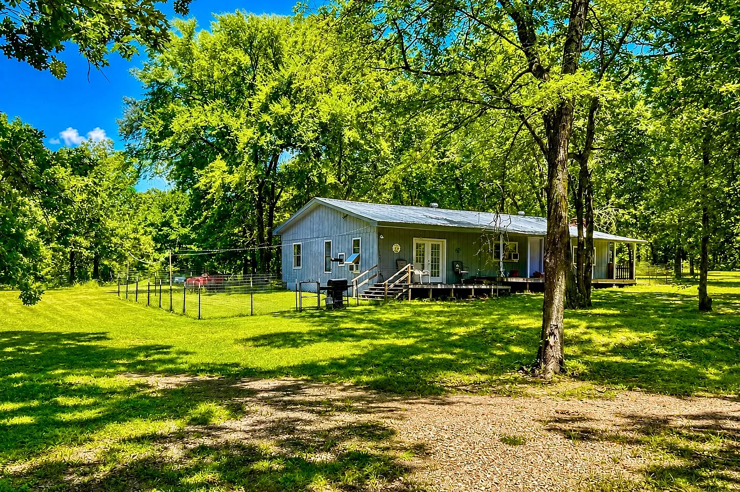 Two Homes on 7.5 Acres, Minutes from Sardis Lake