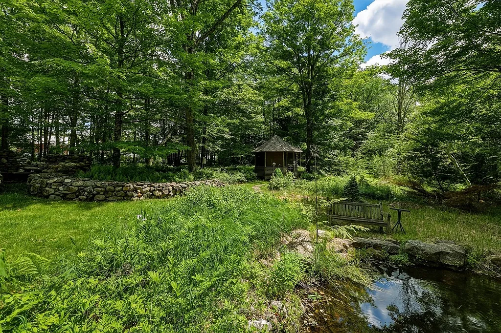 A Hand-Built Timber-Frame Home With Its Own Spring-Fed Pond