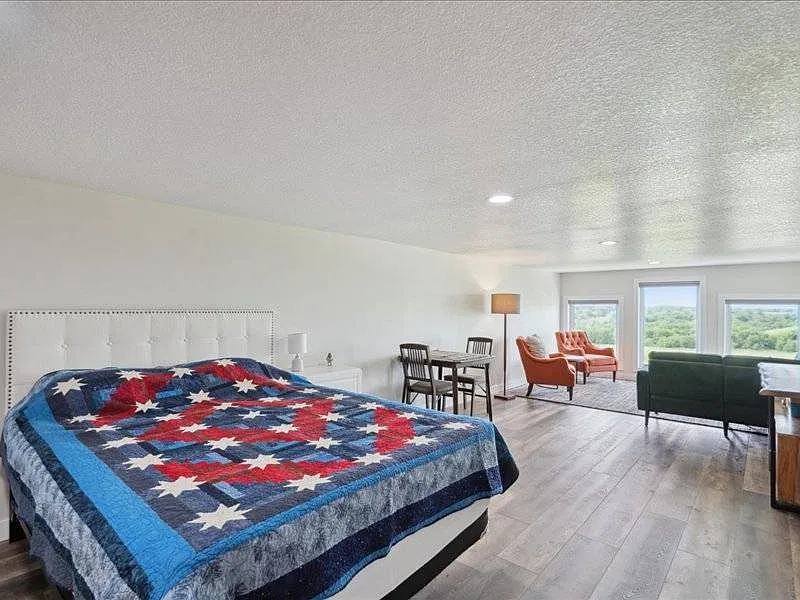 A Barndominium Lodge on Nearly 14 Acres by Sundown Lake