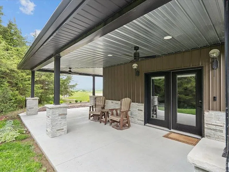 A Barndominium Lodge on Nearly 14 Acres by Sundown Lake