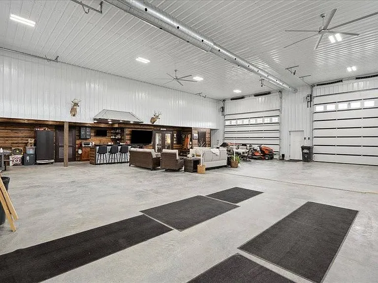 A Barndominium Lodge on Nearly 14 Acres by Sundown Lake