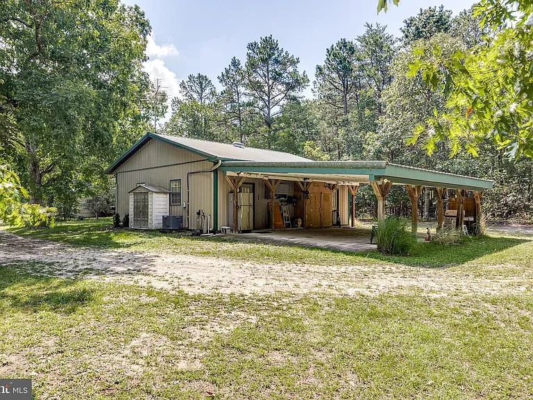 Two Ranch Homes on 5 Private Acres, Ready to Reimagine