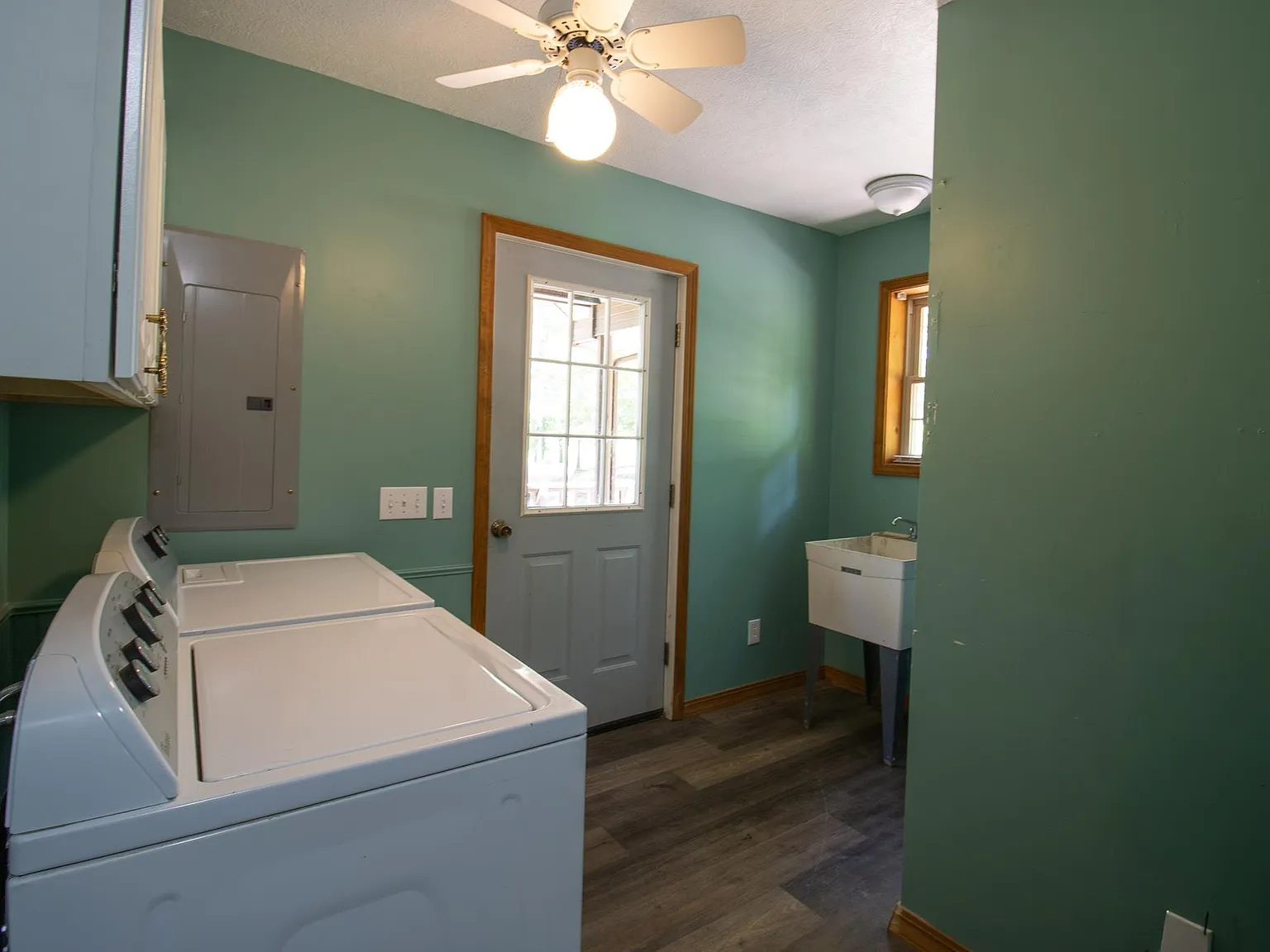 Wraparound-Deck Home on 2.9 Ozark Acres Near Bull Shoals Lake and the White River