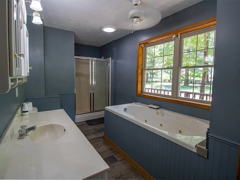 Wraparound-Deck Home on 2.9 Ozark Acres Near Bull Shoals Lake and the White River