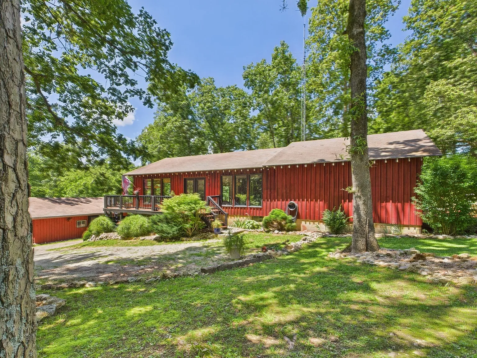 Quiet Country Living on 13.4 Acres Near Cabool
