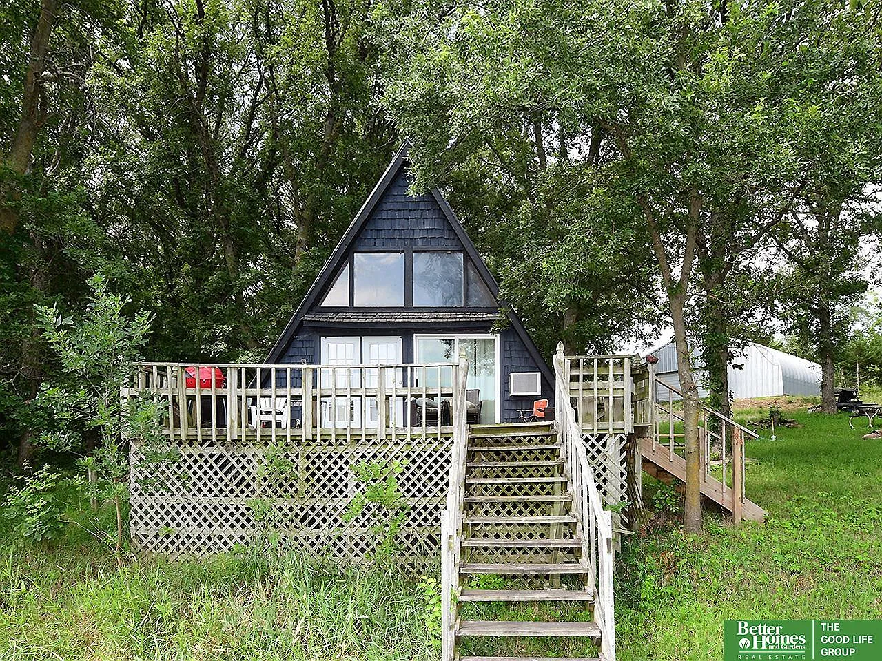 A Fully Furnished Cabin on 10 Private Wooded Acres in Gage County
