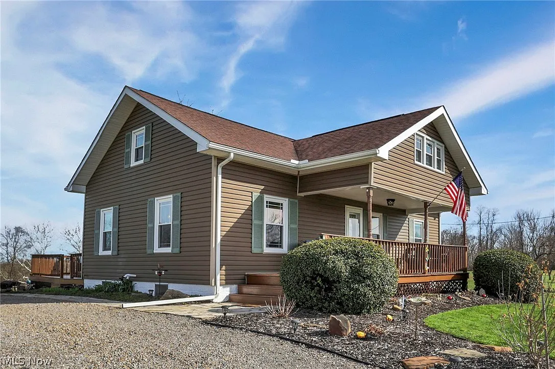 Farmhouse with Bank Barn on 91 Acres of Tillable Fields and Hunting Woods in Perry County
