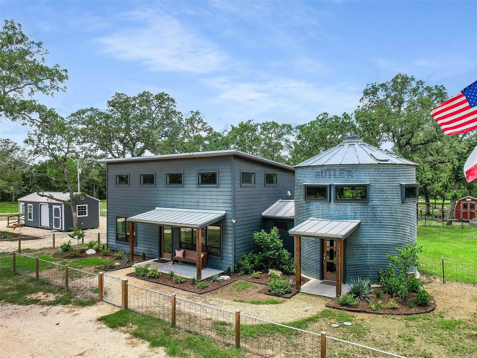 Silo Ranch: Modern Farmhouse with Converted Grain Silo on 23 AG-Exempt Acres Near Austin