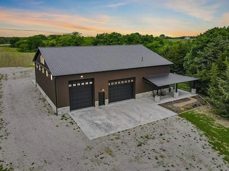 A Barndominium Lodge on Nearly 14 Acres by Sundown Lake